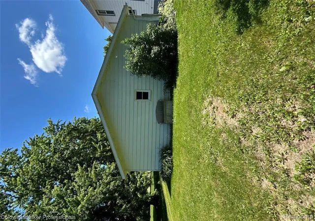 Photo 5 of Single family home for sale at 2292 S Duffield Rd, Lennon, MI 48449 | MLS# 61015492 | Listing updated on 2026-08-13