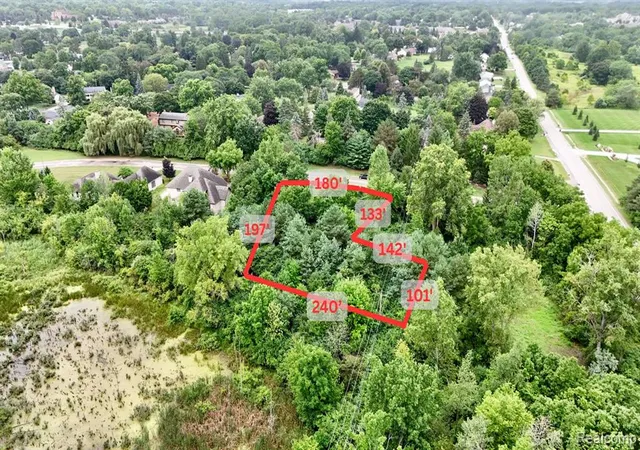 Photo 4 of Land for sale at 8285 Grovemont Ct, Grand Blanc, MI 48439 1967 | MLS# 60930029 | Listing updated on 2026-10-05