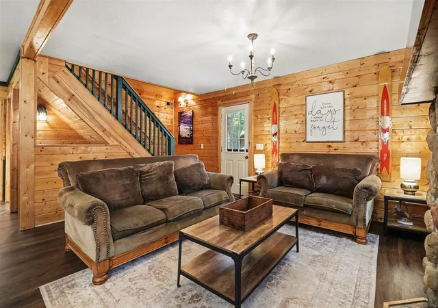3rd image of 5526 W Longbridge Rd, Pentwater, MI 49449 | MLS# 70539111
