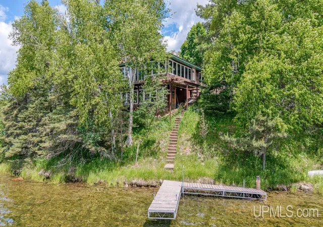 Homes for sale in Crystal Falls, MI | 248 Lake Ellen Rd, Crystal Falls, MI 49920 | MLS# 50212020