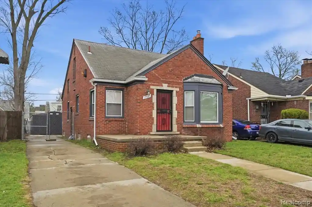 17595 Mendota St, Detroit, MI 48221 | MLS# 60985143 | Houzeo