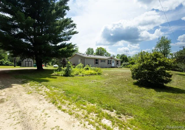 Photo 3 of Sale Pending at 2649 Brown Rd, Millington, MI 48746 9636 | MLS# 61014371 | Listing updated on 2026-09-13