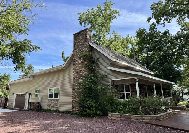 2nd image of 4131 E Rosebush Rd, Rosebush, MI 48878 | MLS# 80061775