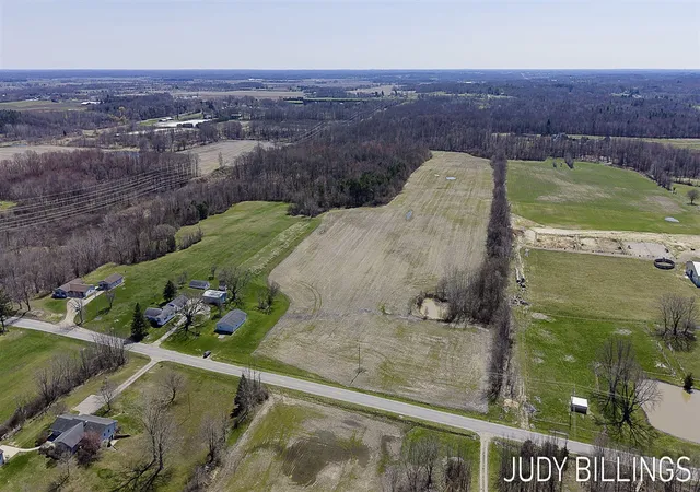 4th image of V/l 122nd Ave, Fennville, MI 49408 | MLS# 70542594