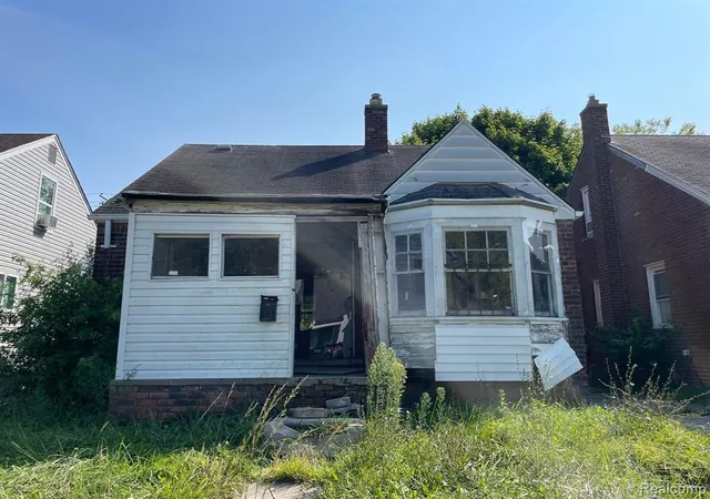 Homes for sale in Detroit, MI | 14702 Cedargrove St, Detroit, MI 48205 | MLS# 60337903