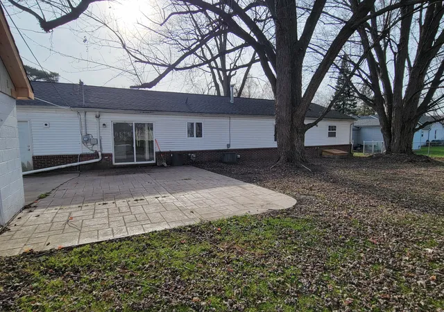3rd image of 5475 Botsford Ave, Sterling Heights, MI 48310 | MLS# 60357258