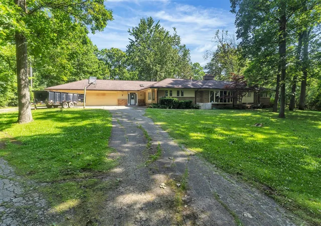 2nd image of 8751 Warren Rd, Plymouth, MI 48170 | MLS# 70477940