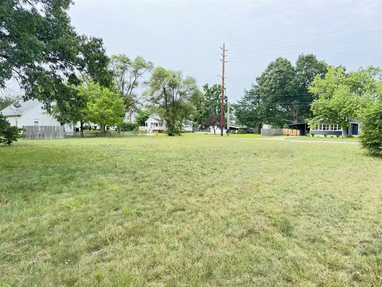 Photo 1 of Land for sale at 1710 Madison St, Muskegon, MI 49442 | MLS# 70552298 | Listing updated on 2026-10-22