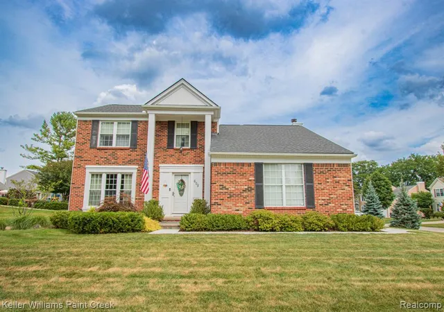 1st image of 605 Thornridge Dr, Rochester Hills, MI 48307 | MLS# 61019070