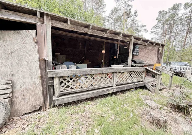 image of 3937 W Herrick Rd, Farwell, MI 48622 | MLS# 50212339