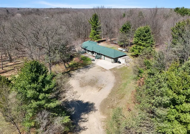 5th image of 8362 E River Rd, Battle Creek, MI 49014 | MLS# 70524510