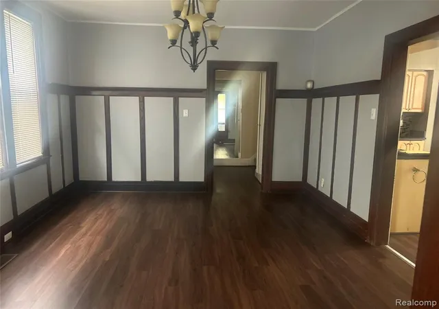 3rd image of 5931 N Mcclellan St, Detroit, MI 48213 | MLS# 60994760