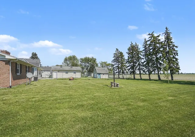 Homes for sale in Saginaw, MI | 4925 W Freeland Rd Rd, Saginaw, MI 48604 | MLS# 50209990