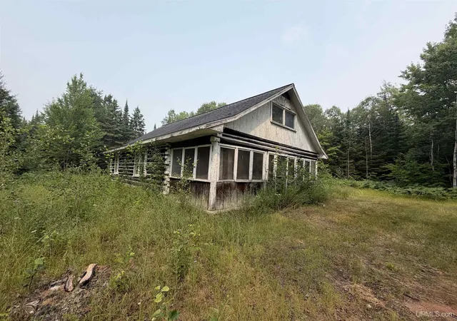 Photo 2 of Single family home for sale at Cabin Fever N River Rd, Gulliver, MI 49840 | MLS# 50215754 | Listing updated on 2026-07-27