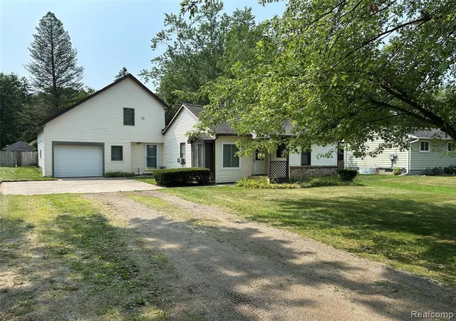 1st image of 603 Heights Rd, Lake Orion, MI 48362 | MLS# 61022879
