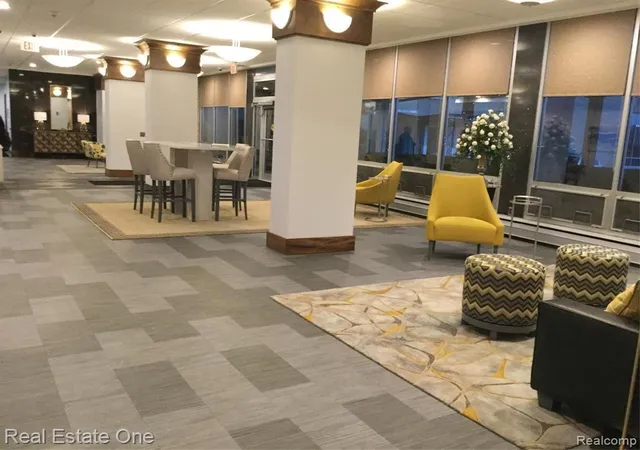 13th image of 8900 E Jefferson Ave #225, Detroit, MI 48214 | MLS# 70519967