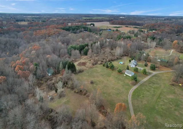 Photo 3 of Sale Pending at 1068 Crocus Trl, Dansville, MI 48819 | MLS# 60980197 | Listing updated on 2026-07-17