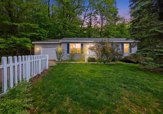 Photo 3 of Sale Pending at 8759 Brower Lake Dr, Rockford, MI 49341 | MLS# 70533429 | Listing updated on 2026-08-25