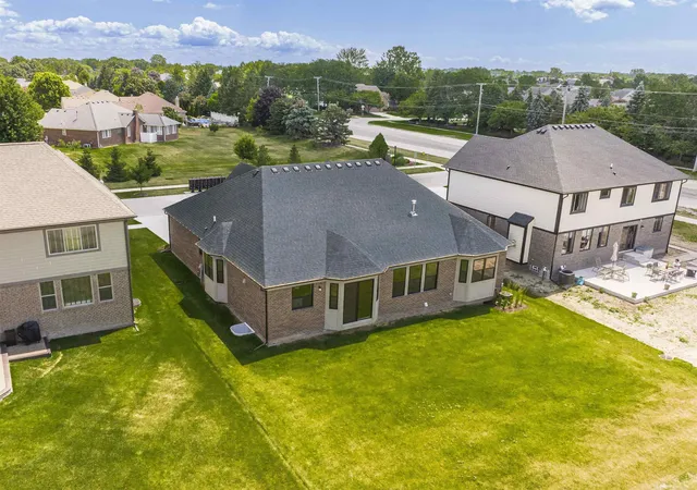 Photo 3 of Sale Pending at 49675 Langford Dr #216, Macomb, MI 48044 | MLS# 50208949 | Listing updated on 2026-06-30