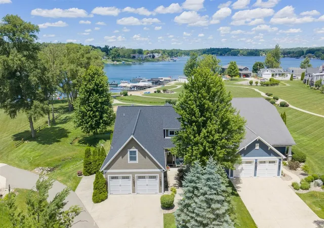 Homes for sale in Union, MI | 70944 Baldwin Landing Dr, Union, MI 49130 | MLS# 70539828