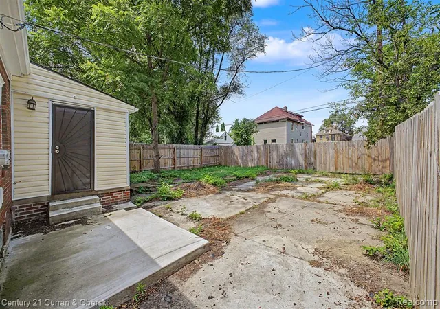 Photo 3 of Single family home for sale at 4220 Webb St, Detroit, MI 48204 | MLS# 61020084 | Listing updated on 2026-08-28
