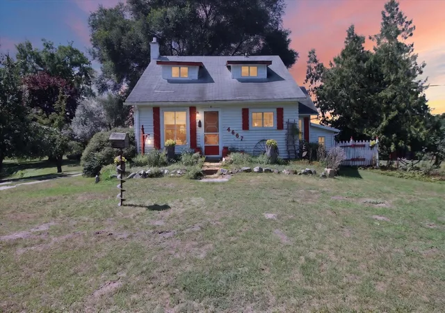 Photo 1 of Single family home for sale at 4667 N Croswell Rd, Alma, MI 48801 | MLS# 80072869 | Listing updated on 2026-10-04