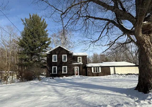 Homes for sale in Vermontville, MI | 236 W Main St, Vermontville, MI 49096 | MLS# 70508683