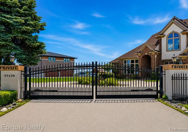 1st image of 33124 N North River Rd Rd, Harrison Township, MI 48045 | MLS# 61006087