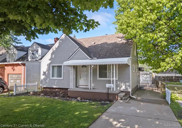 Homes for sale in Dearborn Heights, MI | 5378 Weddell St, Dearborn Heights, MI 48125 | MLS# 61006173