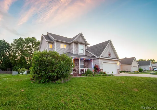 Homes for sale in Grand Blanc, MI | 4470 Westedge Wy, Grand Blanc, MI 48439 | MLS# 61006382