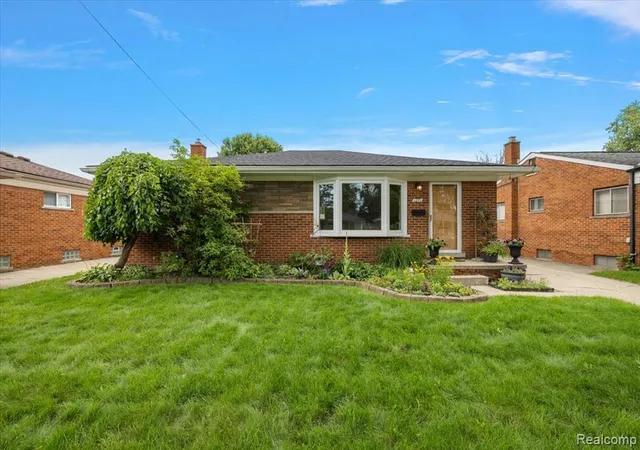 Homes for sale in Madison Heights, MI | 1271 Beaupre Ave, Madison Heights, MI 48071 | MLS# 61006288