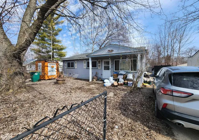 2nd image of 789 Gates Ave, Ypsilanti, MI 48198 | MLS# 50170372