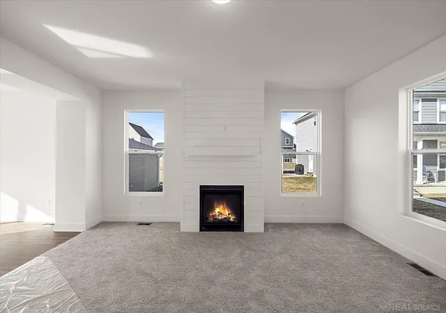 Photo 3 of Single family home for sale at 1712 W 12 Mile Rd, Royal Oak, MI 48073 | MLS# 50200242 | Listing updated on 2026-02-26