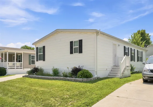 2nd image of 6771 Jr Dr, Kalamazoo, MI 49009 | MLS# 70545848