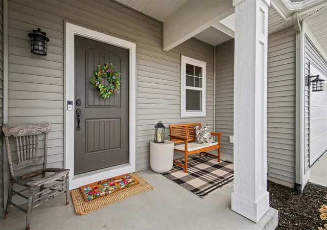 2nd image of 8050 Placid Waters Dr #127, Allendale, MI 49401 | MLS# 70522300