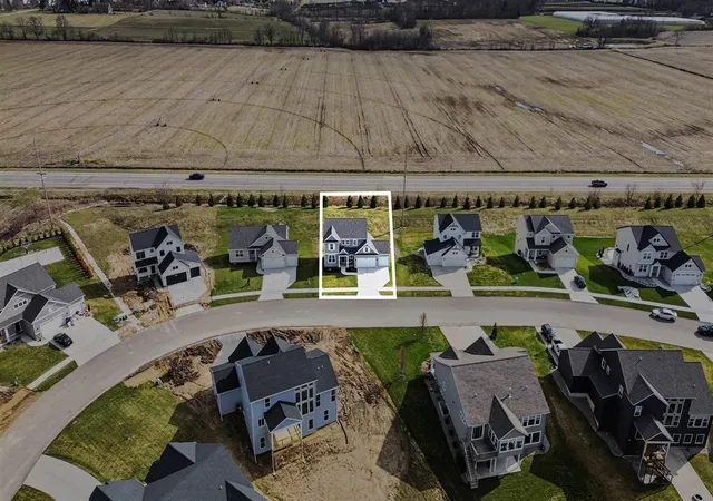35th image of 8050 Placid Waters Dr #127, Allendale, MI 49401 | MLS# 70522300