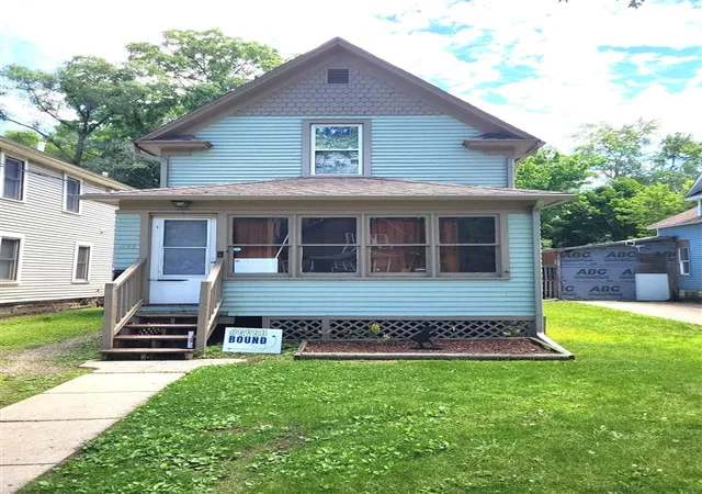 1st image of 1133 Division St, Kalamazoo, MI 49001 | MLS# 70541199