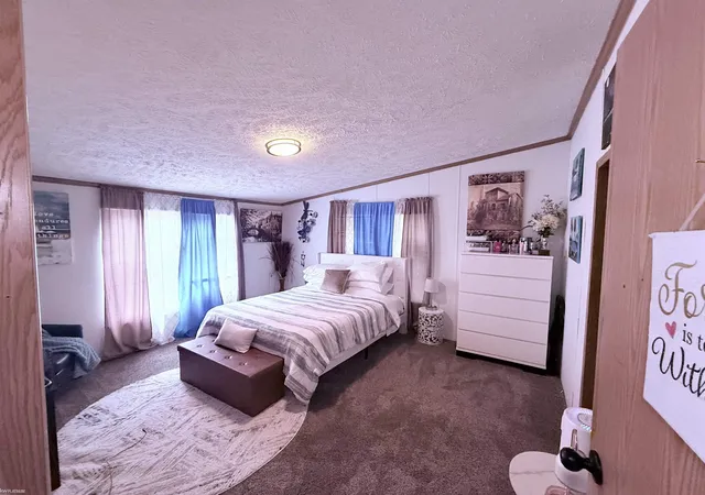 2nd image of 48364 Eureka Rd, Clinton Township, MI 48036 | MLS# 50213261