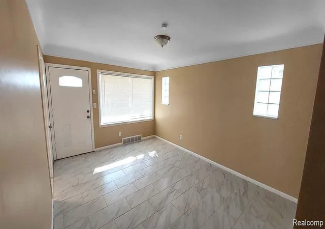 5th image of 15411 E State Fair St, Detroit, MI 48205 | MLS# 60966309