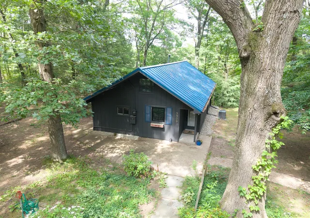 Homes for sale in Fennville, MI | 3109 River Bend Trl, Fennville, MI 49408 | MLS# 70531753