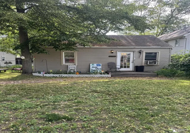 Homes for sale in Temperance, MI | 7053 Dunbar Ave, Temperance, MI 48182 | MLS# 50213403