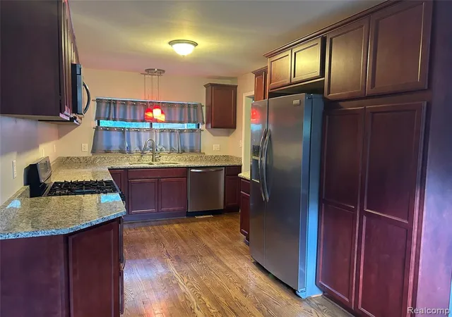 Homes for sale in Livonia, MI | 16080 Merriman Rd, Livonia, MI 48154 | MLS# 61007390