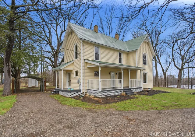 Photo 3 of Sale Pending at 10652 Nugent Ave, Rockford, MI 49341 | MLS# 70499630 | Listing updated on 2026-05-28