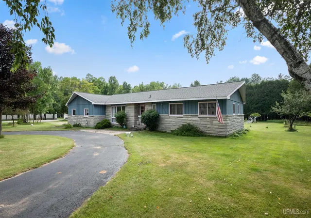 1st image of 4307 M Rd, Escanaba, MI 49829 | MLS# 50217097