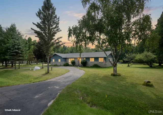 2nd image of 4307 M Rd, Escanaba, MI 49829 | MLS# 50217097