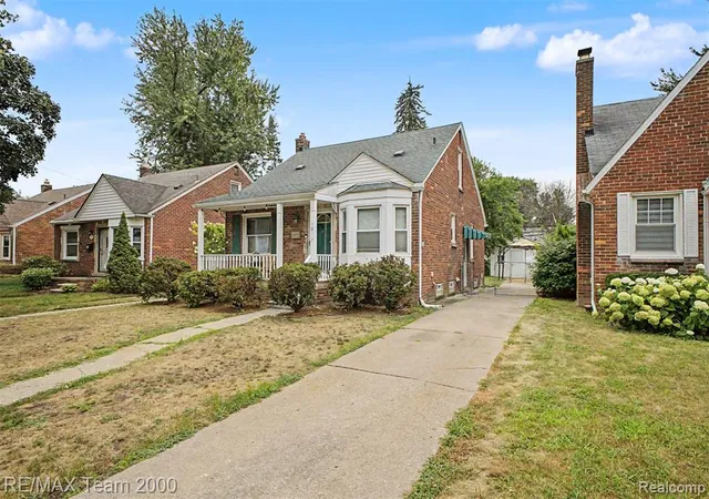Photo 2 of Single family home for sale at 1817 Drexel St, Dearborn, MI 48128 | MLS# 61015807 | Listing updated on 2026-07-31