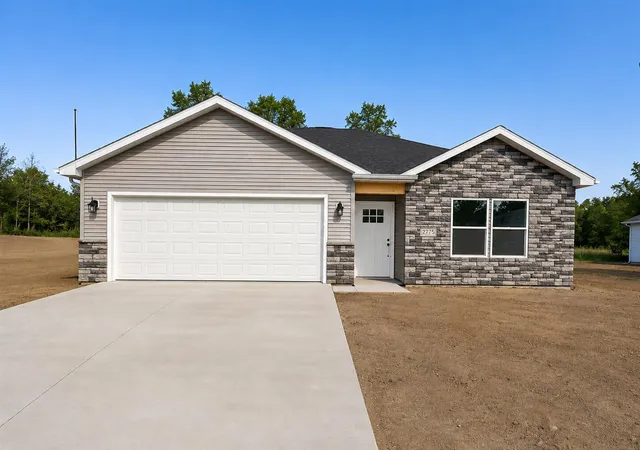 1st image of 2775 Gady Pines Dr, Adrian, MI 49221 | MLS# 70530809