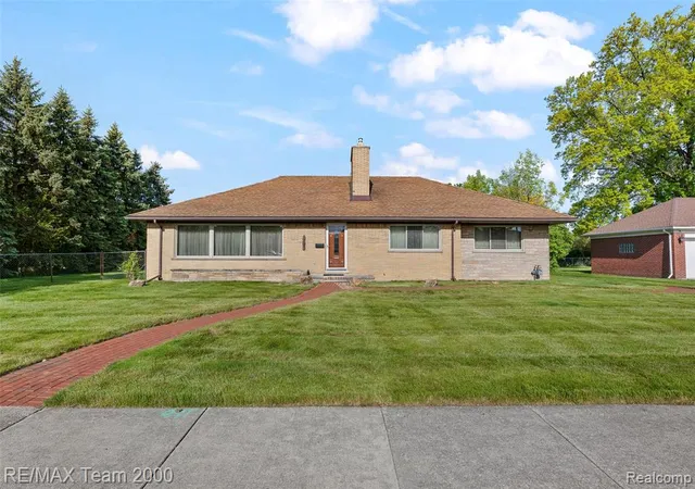 Homes for sale in Dearborn, MI | 111 Brentwood Dr, Dearborn, MI 48124 | MLS# 60998597