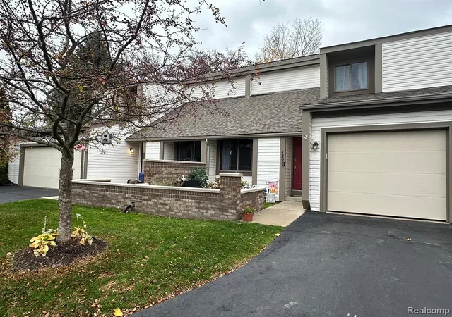 1st image of 122 Conda Ln, Oxford, MI 48371 | MLS# 60350841