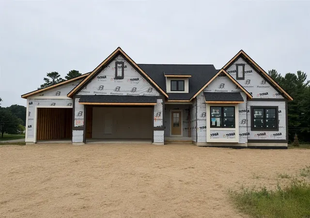 Photo 1 of Single family home for sale at 414 Flowerwood Dr #13, Holland, MI 49424 | MLS# 70541649 | Listing updated on 2026-08-26